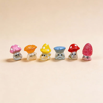 Nachtpilze 6er-Set – Miniatur-Figuren – 2 cm Hoch – Leuchten im Dunkeln