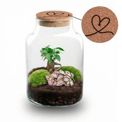 'LOVE MOM' Terrarium Little Milky + gravierter Kork mit Licht - Flaschengarten DIY Set - Ø 17 cm ↑ 25 cm - Muttertag