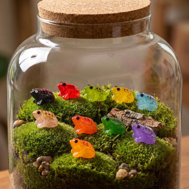 Tiny Tropical Frogs - 10 psc - Miniature figurines -1-3 cm