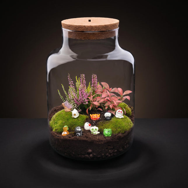 Halloween Terrarium Little Milky - Spooky crew edition - Ø 17cm ↑ 25cm
