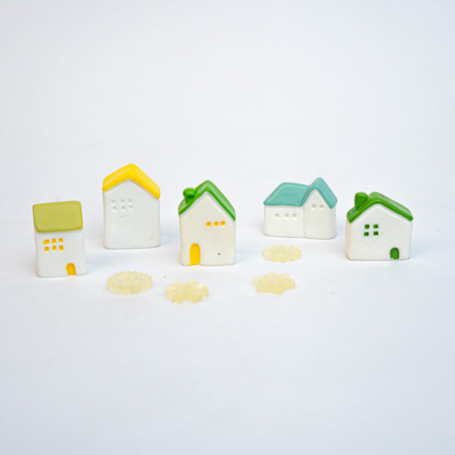 Winter Whimsy - Decorative miniature Christmas village - 9pcs - ↑ 1-3 cm
