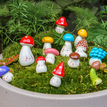 Mushroom Party – Decorative Mini Mushroom Figurines – Set of 13 – ↑ 2 cm