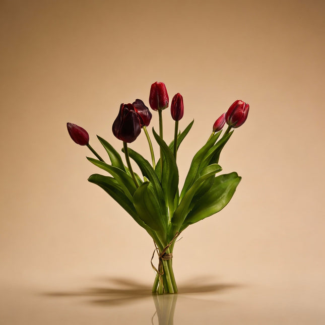 Tulpenstrauß - Dunkelrot - ‘Real Touch’ Kunsttulpen - 7 Stiele - 40 cm